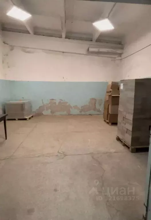 Торговая площадь в Калужская область, Обнинск Киевское ш., 31 (98 м) - Фото 1