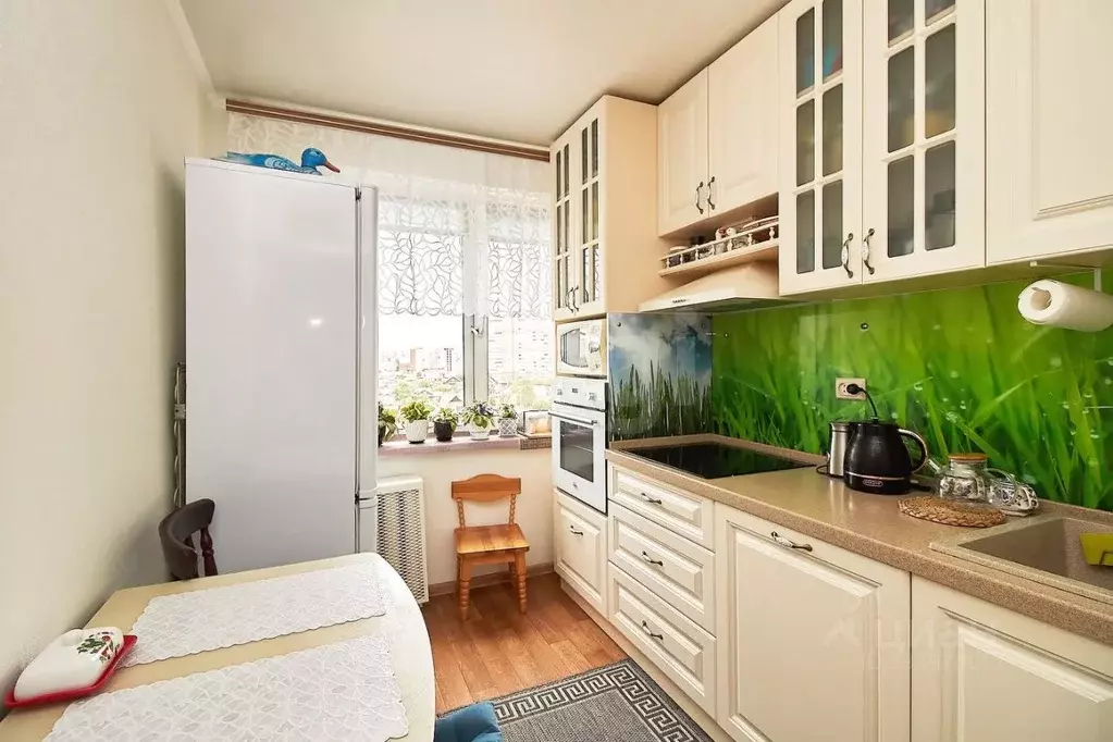 4-к кв. Тюменская область, Тюмень ул. Самарцева, 34 (72.0 м) - Фото 1