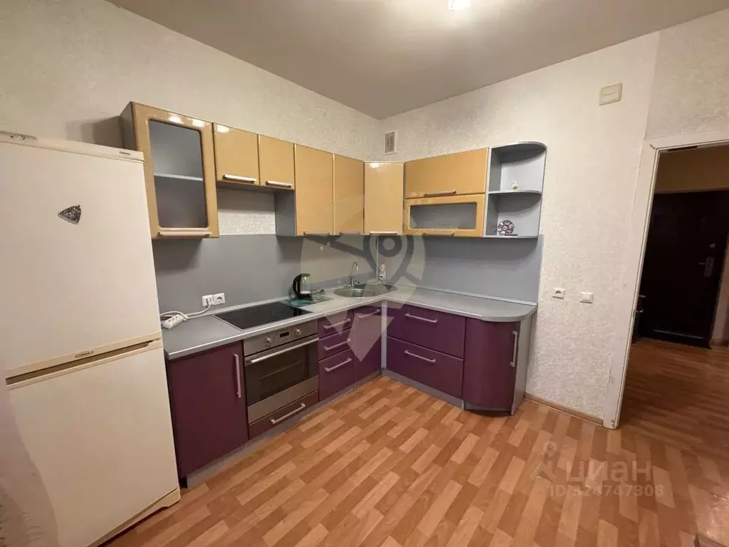 1-к кв. Белгородская область, Старый Оскол Степной мкр, 16 (44.0 м) - Фото 1