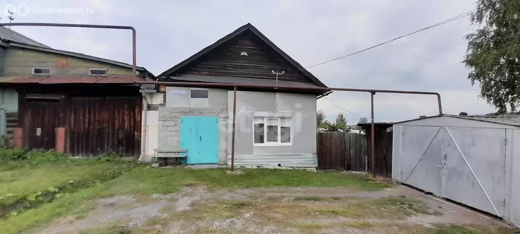 Дом в Верхняя Салда, улица Володарского (18 м) - Фото 1