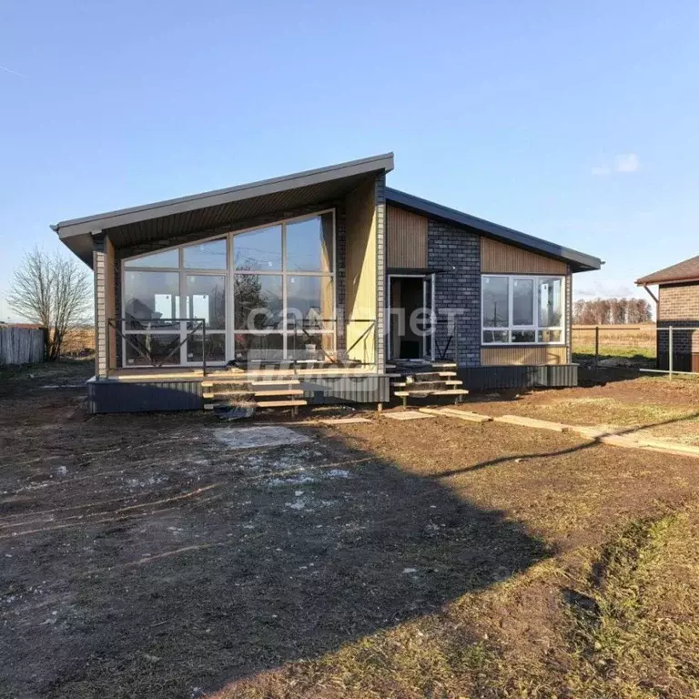 Дом в Марий Эл, Медведевский район, Руэмское с/пос, д. Рябинка ул. ... - Фото 2