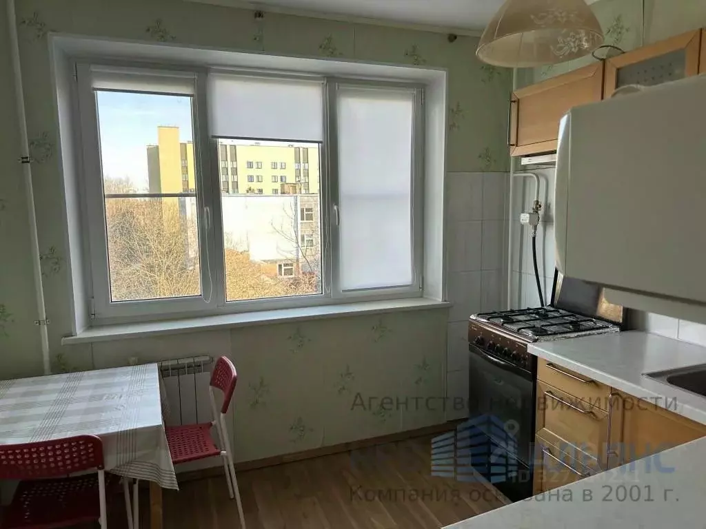 1-к кв. Ленинградская область, Гатчина просп. 25 Октября, 61 (37.0 м) - Фото 2