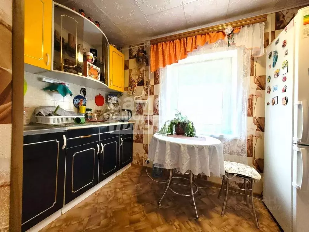 2-к кв. Калужская область, с. Перемышль ул. Ленина, 14 (52.2 м) - Фото 0