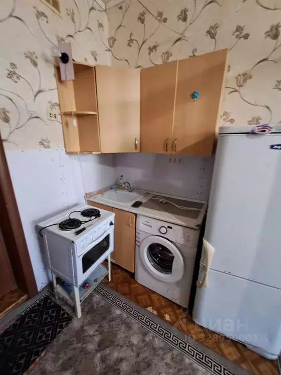 Студия Алтайский край, Барнаул ул. 40 лет Октября, 29А (20.0 м) - Фото 1
