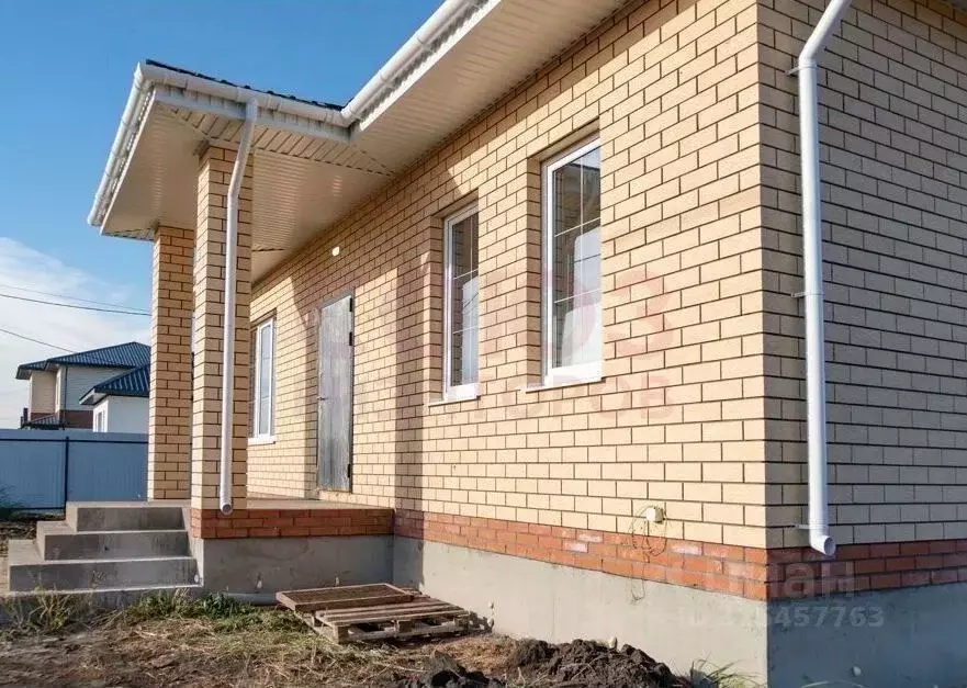 Дом в Волгоградская область, Краснослободск Среднеахтубинский район, ... - Фото 1