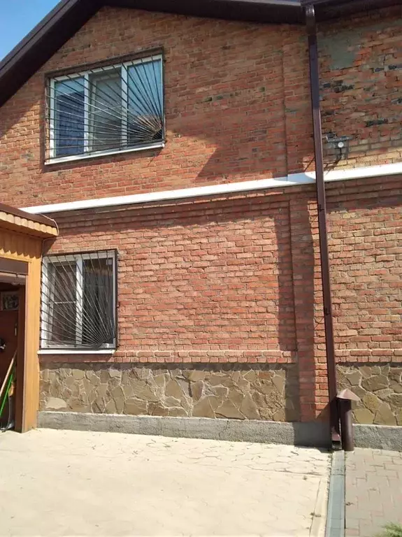 Дом в Ростовская область, Азов Азовский район, Красногоровская ул. ... - Фото 1