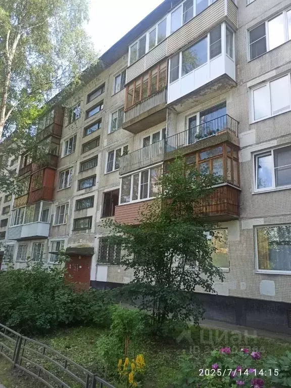 2-к кв. Санкт-Петербург ул. Крыленко, 35 (43.7 м) - Фото 0