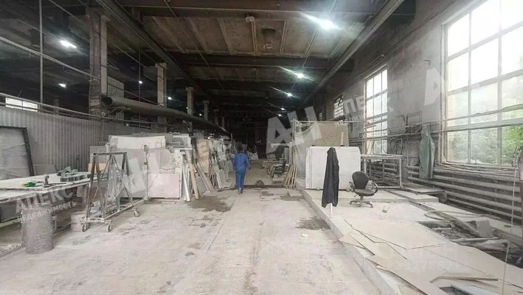 Помещение свободного назначения в Москва ул. Генерала Дорохова, 5 (600 ... - Фото 1