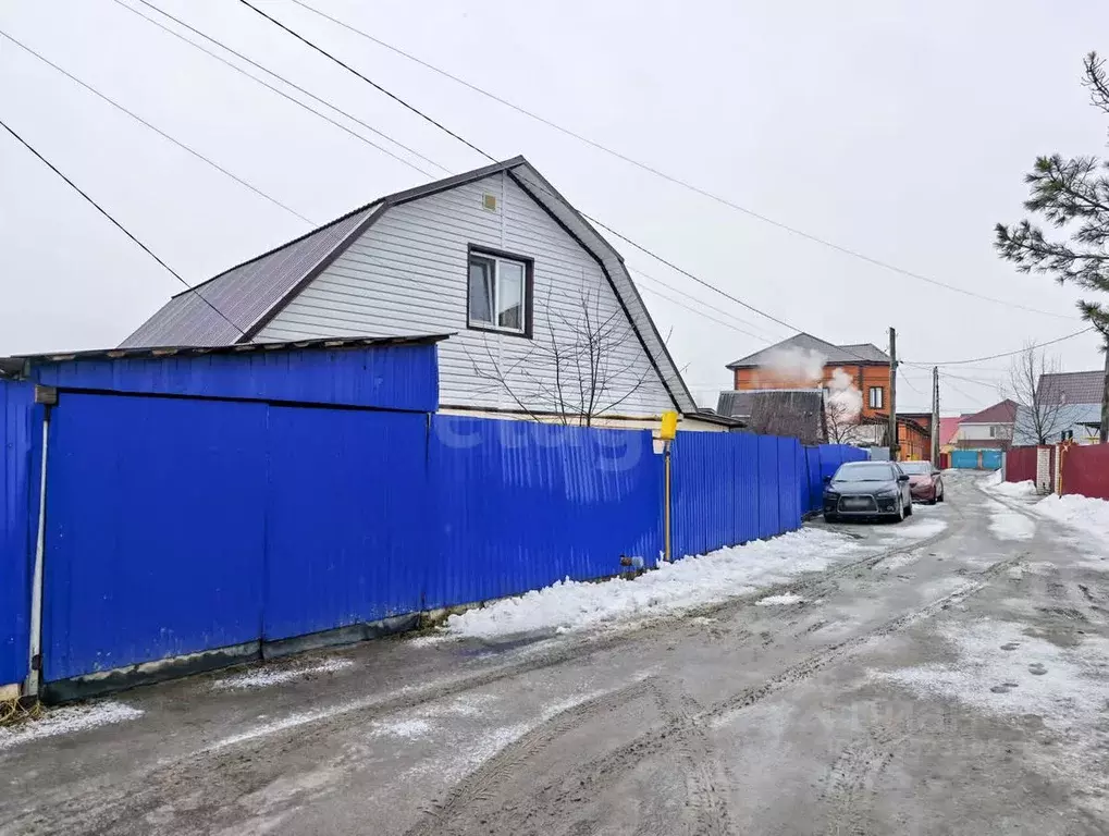 Дом в Тюменская область, Тюмень Парфеново мкр, ул. Жданова (100 м) - Фото 1