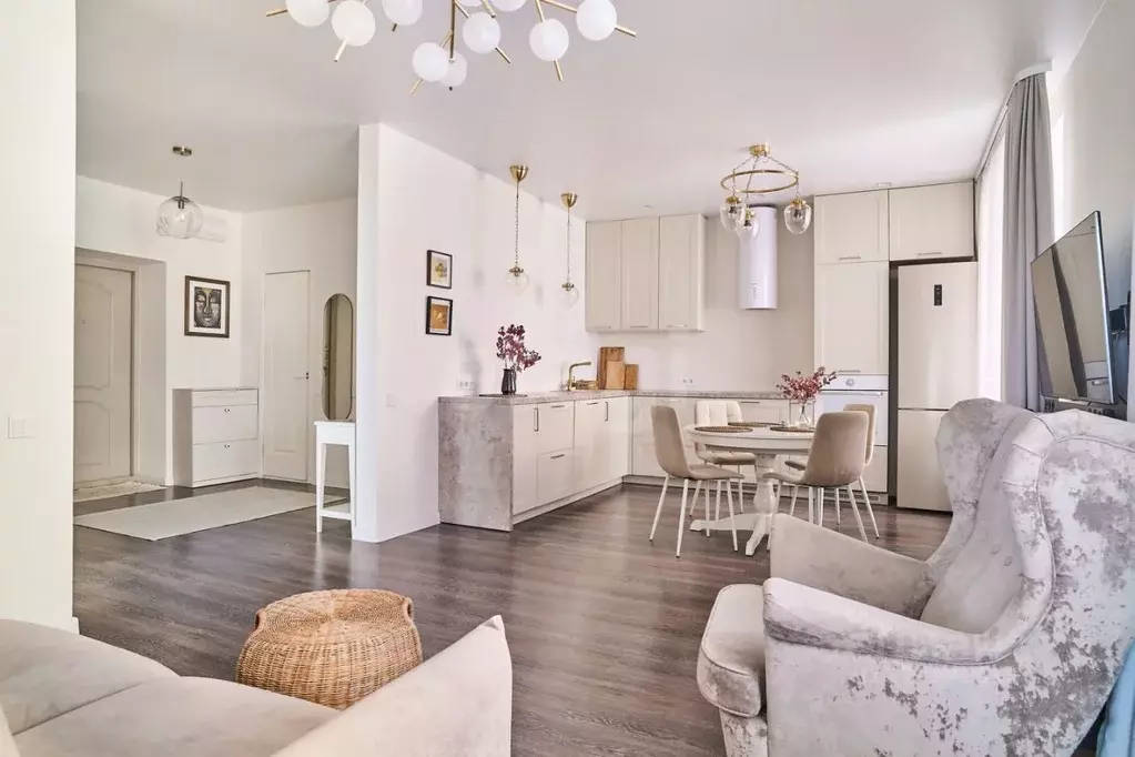 2-к кв. Томская область, Томск ул. Розы Люксембург, 81 (67.2 м) - Фото 1