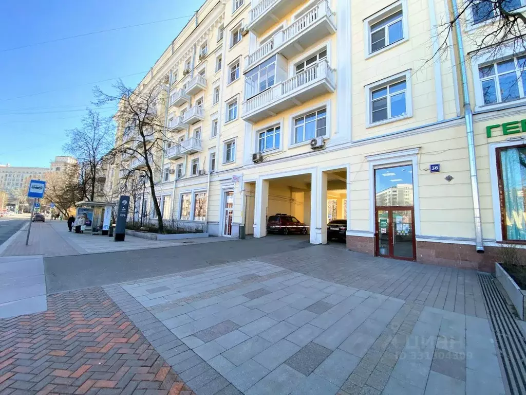 Помещение свободного назначения в Москва Новорязанская ул., 36 (100 м) - Фото 1