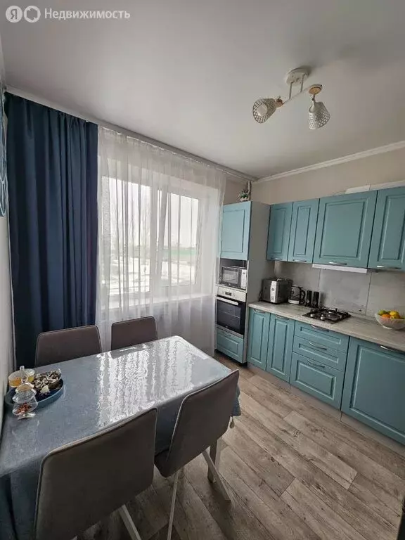 3-комнатная квартира: село Кулешовка, переулок Матросова, 7 (63 м) - Фото 1