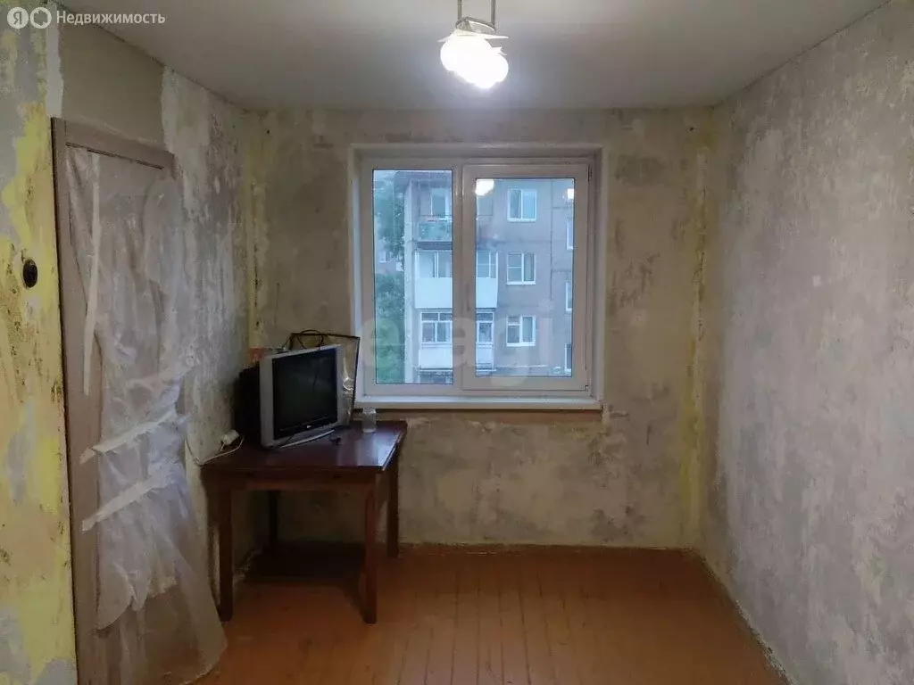 2-комнатная квартира: Златоуст, проспект имени Ю.А. Гагарина, 6-я ... - Фото 2