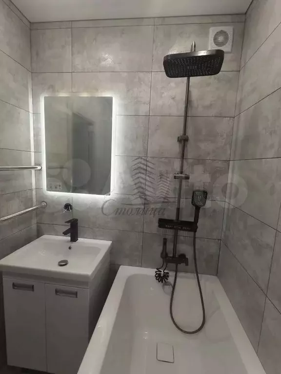 3-к. квартира, 60,1 м, 3/9 эт. - Фото 1