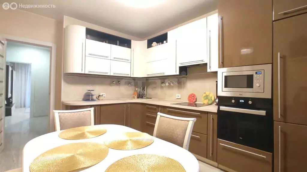 2-комнатная квартира: Краснодар, улица им. Героя Яцкова И.В., 9к3 ... - Фото 2