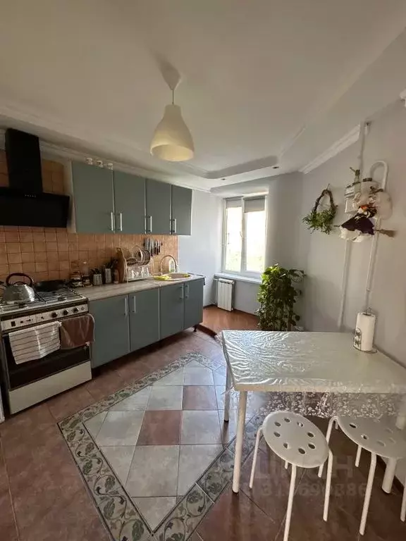 2-к кв. Крым, Судак ул. Октябрьская, 34 (60.0 м) - Фото 0