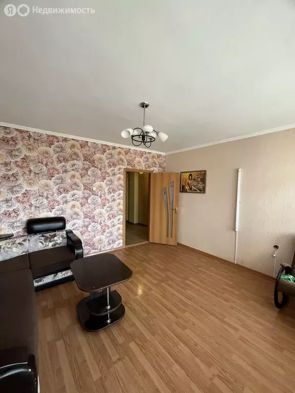 3-комнатная квартира: Волгодонск, проспект Курчатова, 14 (69.6 м) - Фото 0