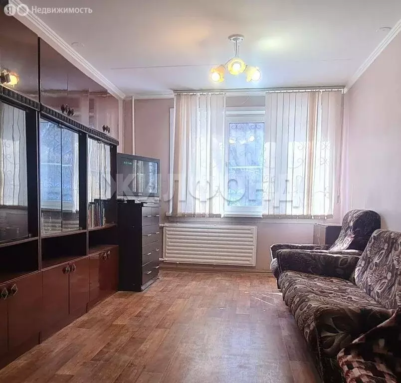 3-комнатная квартира: Бердск, Комсомольская улица, 38 (57.6 м) - Фото 2