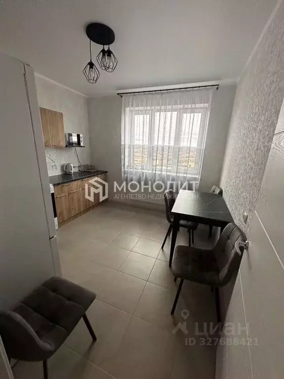 1-к кв. Белгородская область, Старый Оскол Степной мкр, 33Б (42.0 м) - Фото 2