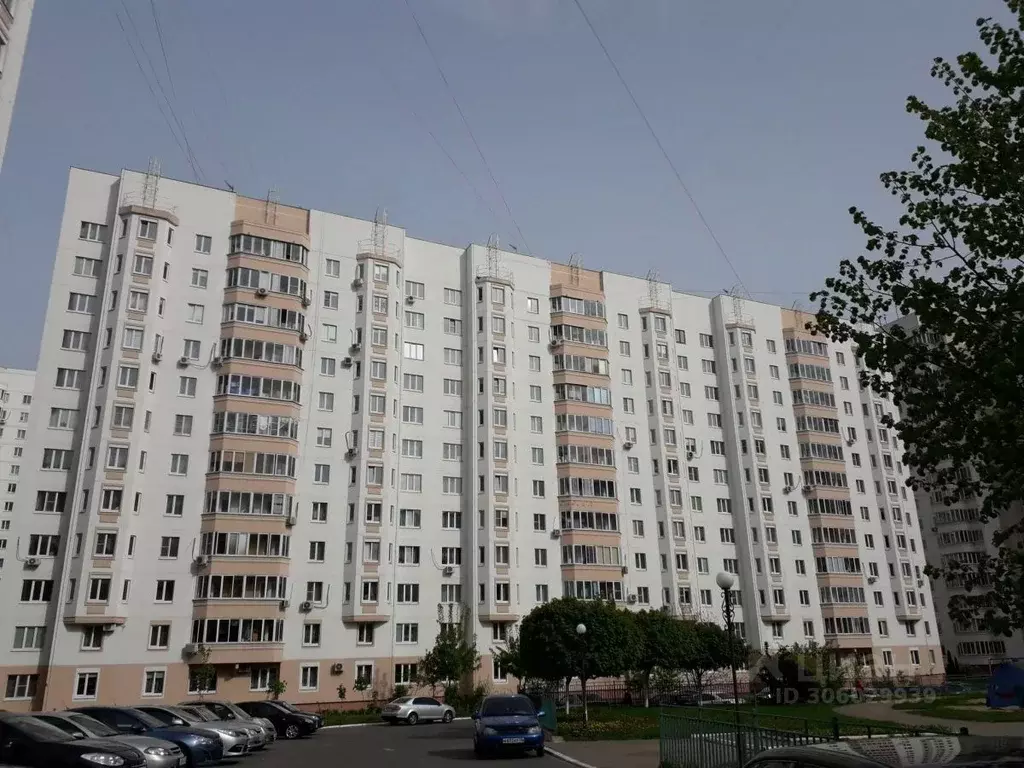 3-к кв. Курская область, Курск просп. Вячеслава Клыкова, 10 (84.83 м) - Фото 0