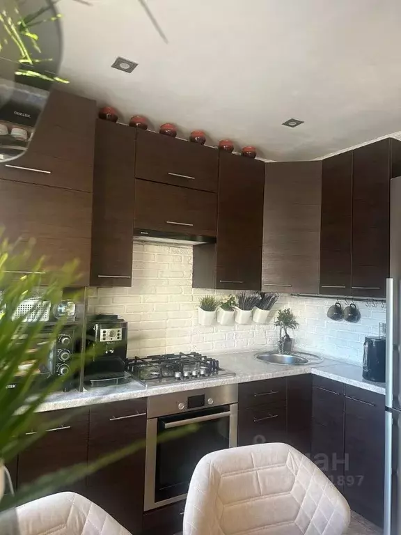 3-к кв. Омская область, Калачинск Заводская ул., 24А (42.6 м) - Фото 2