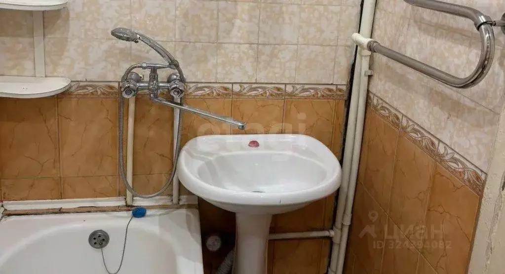 1-к кв. Пензенская область, Пенза Одесская ул., 2 (33.7 м) - Фото 2