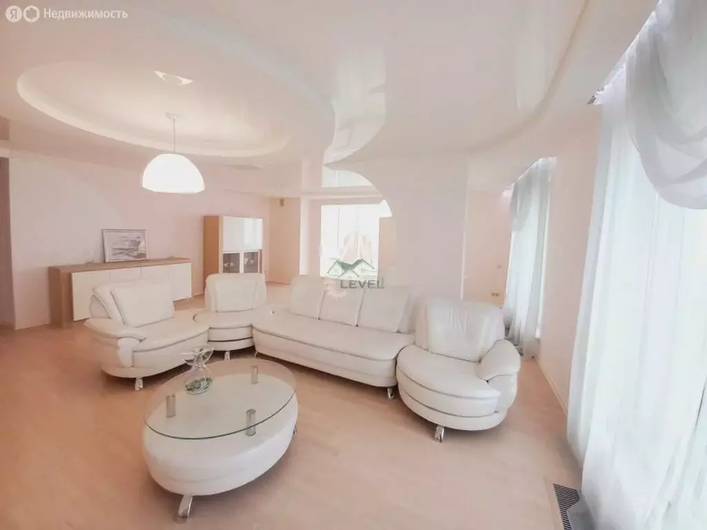 2-комнатная квартира: Саратов, Валовая улица, 2/10 (115 м) - Фото 1