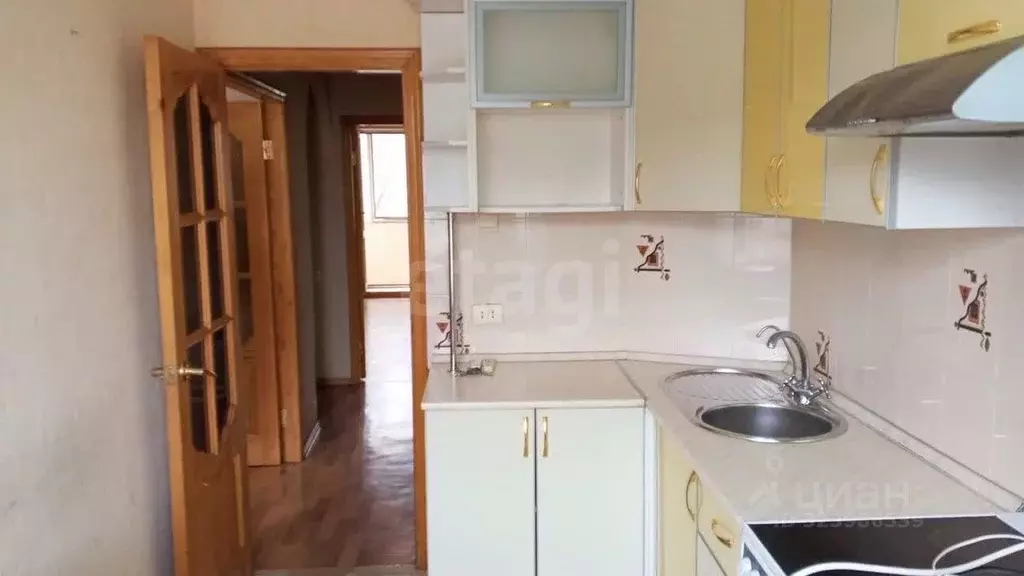 3-к кв. Амурская область, Благовещенск ул. Калинина, 127 (64.9 м) - Фото 2