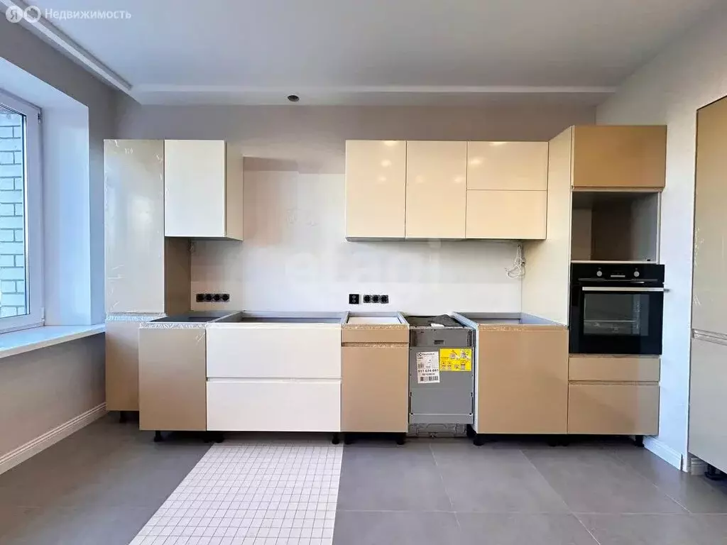 3-комнатная квартира: Санкт-Петербург, улица Композиторов, 12Б (95.6 ... - Фото 1