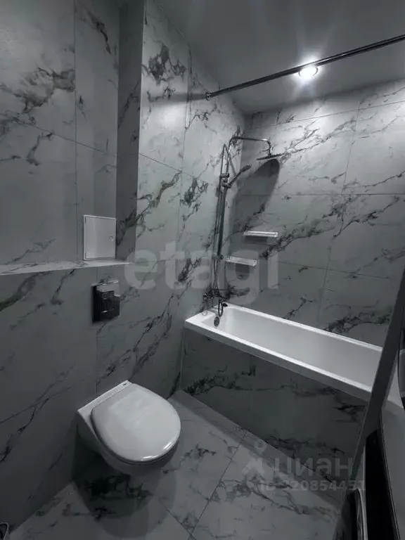 3-к кв. Липецкая область, Липецк ул. М.И. Неделина, 3А (76.9 м) - Фото 1