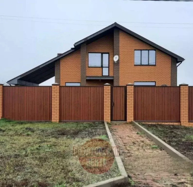 Дом в Белгородская область, Белгородский район, Головинское с/пос, с. ... - Фото 1