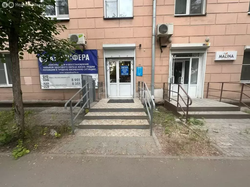 2-комнатная квартира: Челябинск, проспект Ленина, 11 (39 м) - Фото 0