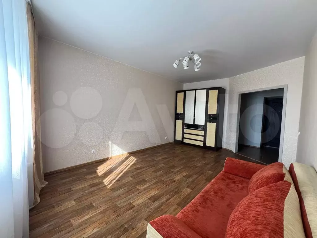 1-к. квартира, 40 м, 10/11 эт. - Фото 1