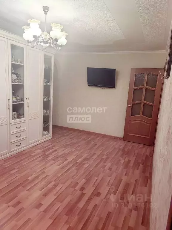 3-к кв. Липецкая область, Липецк ул. Космонавтов, 9 (57.2 м) - Фото 2