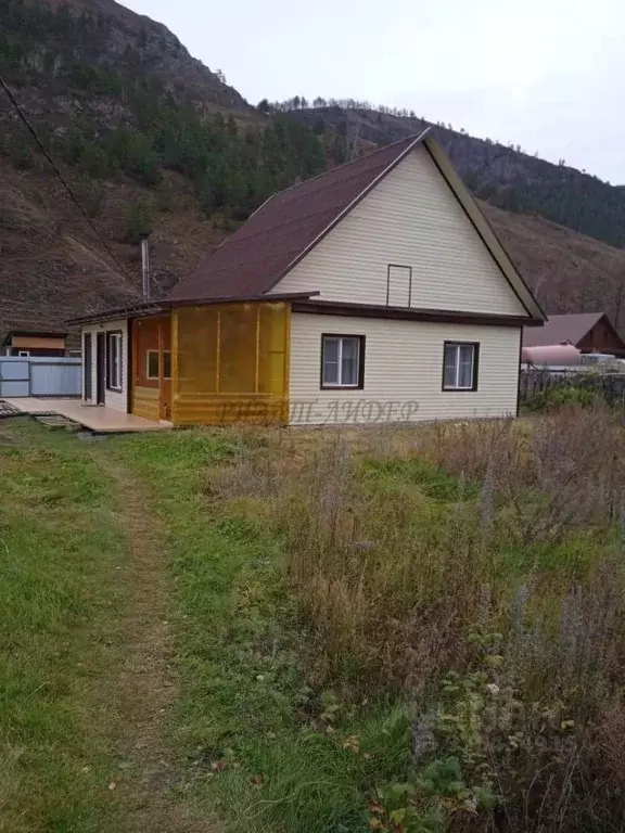 Дом в Алтай, Чемальский район, с. Чемал Восточная ул. (64 м) - Фото 1