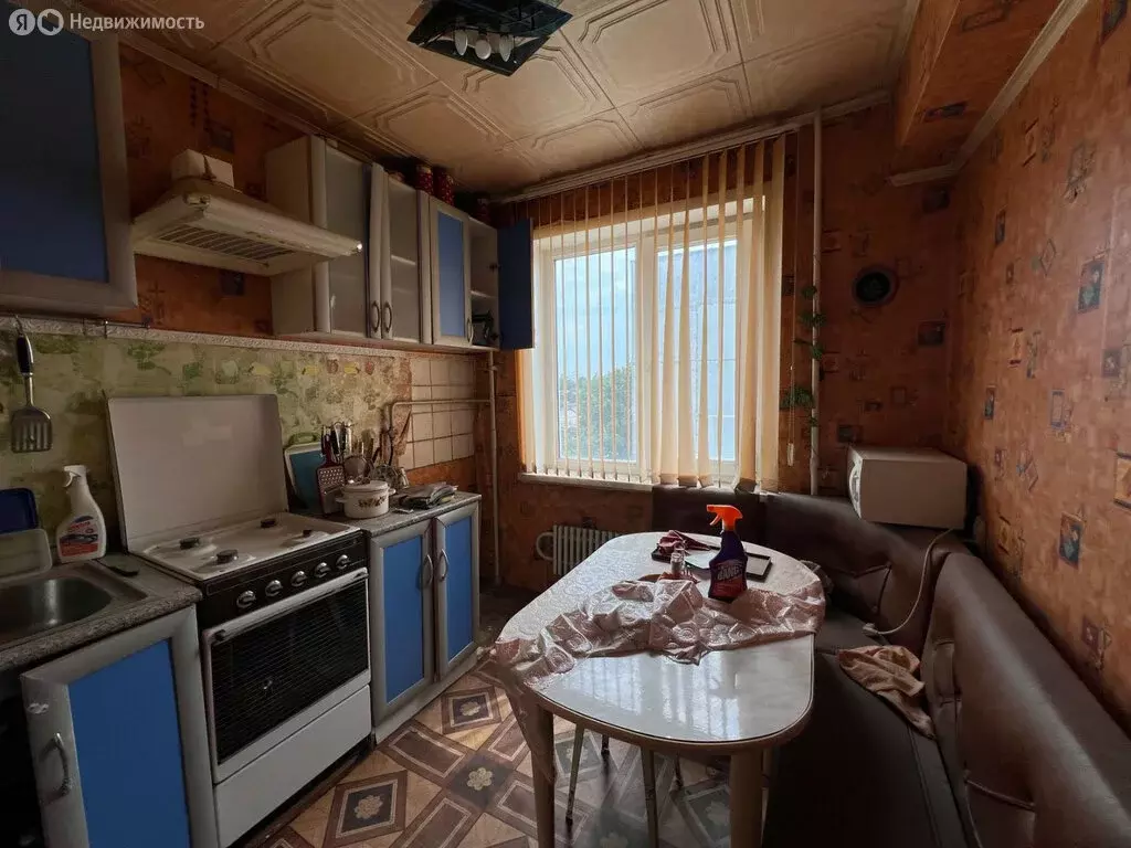 1-комнатная квартира: Брянск, Бежицкий район, улица Металлургов, 35 ... - Фото 0