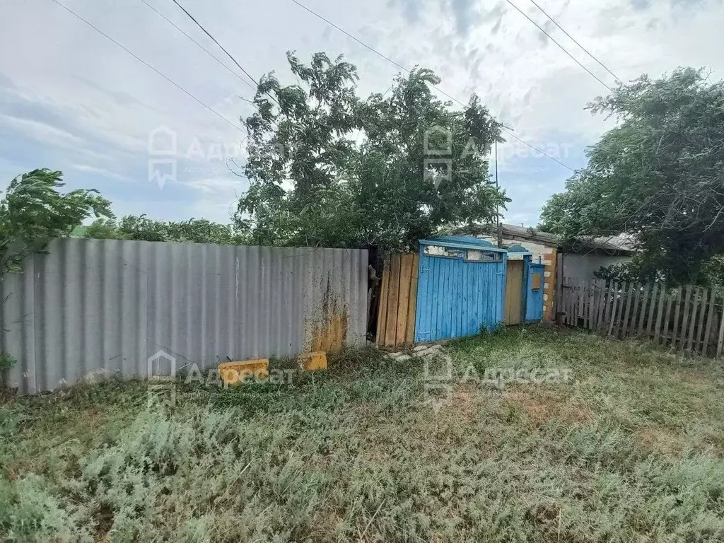 Дом в Волгоградская область, Ленинский район, с. Царев ул. Ленина (18 ... - Фото 0