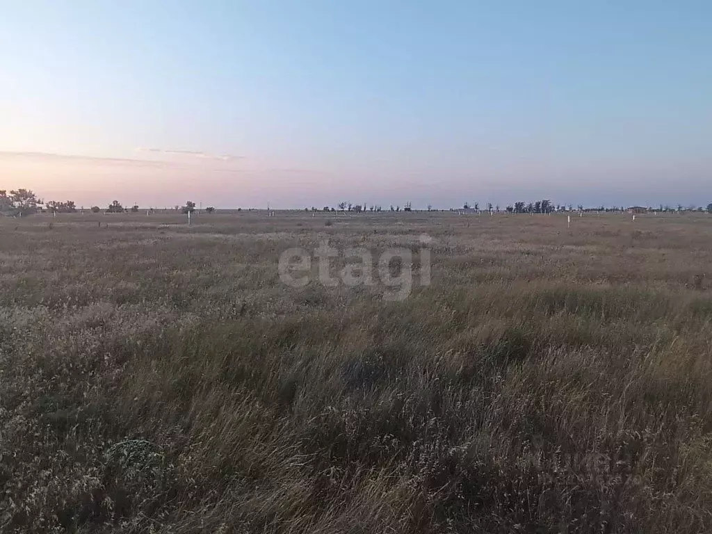 Участок в Крым, Сакский район, с. Штормовое  (100.03 сот.) - Фото 0