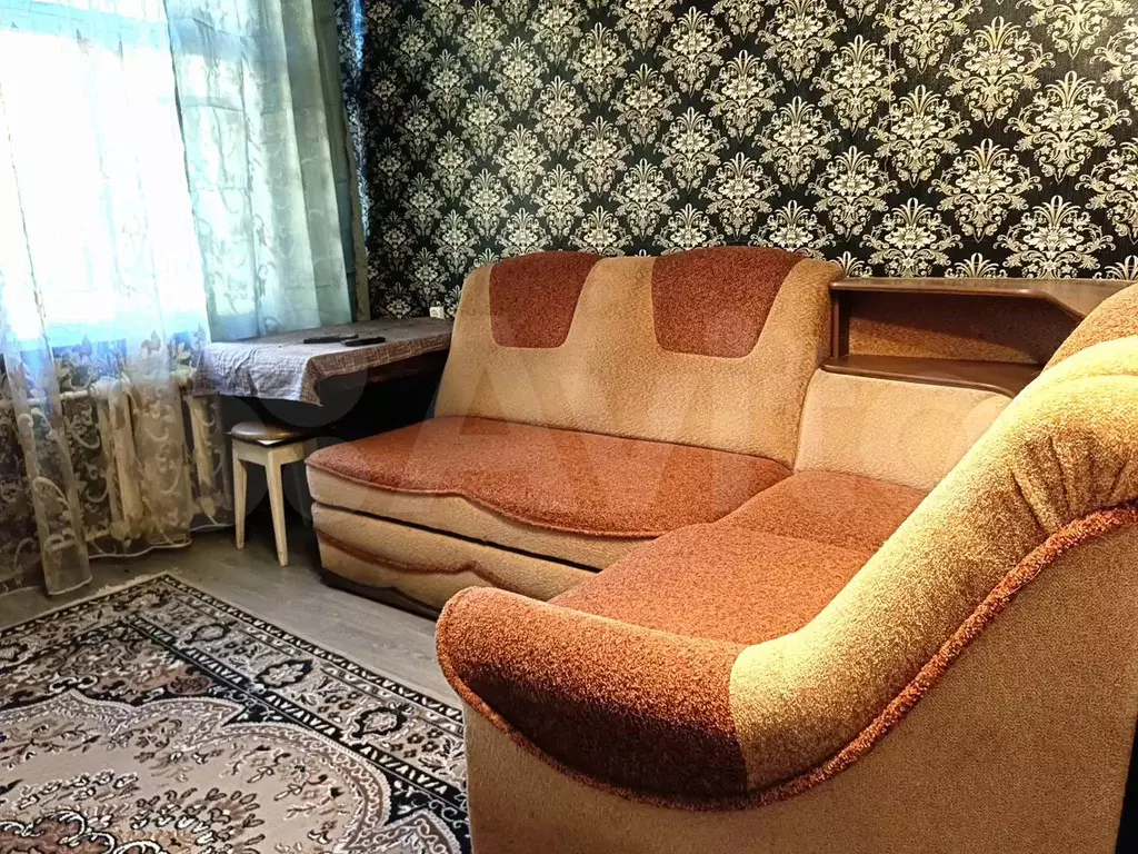 Комната 20 м в 3-к., 2/2 эт. - Фото 0