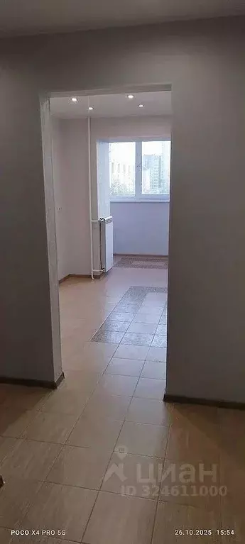 1-к кв. Тюменская область, Тюмень Мелиораторов мкр, ул. Голышева, 10 ... - Фото 0