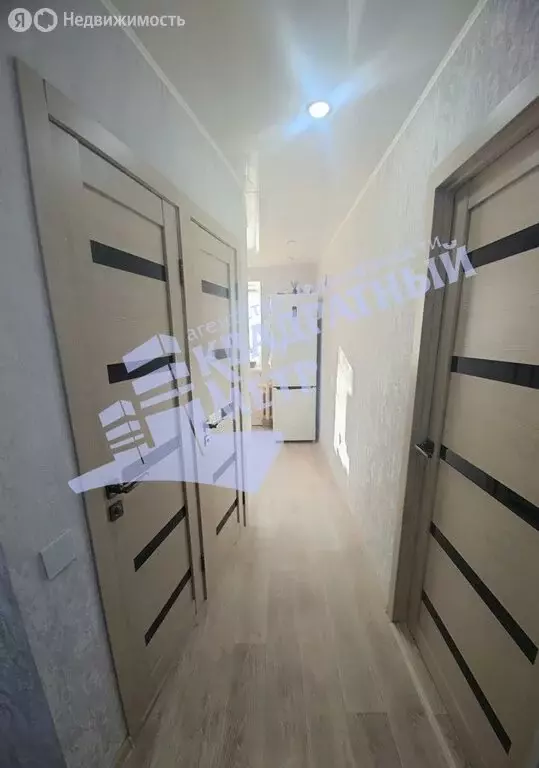 2-комнатная квартира: Балаково, Волжская улица, 65 (45 м) - Фото 0