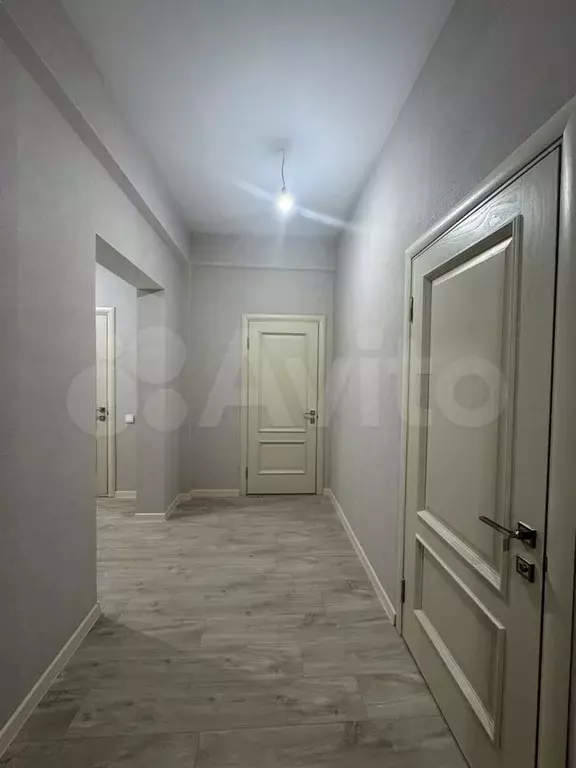 3-к. квартира, 85 м, 8/10 эт. - Фото 0