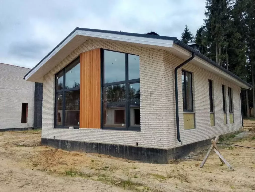Продается дом в с. Озерецкое - Фото 1