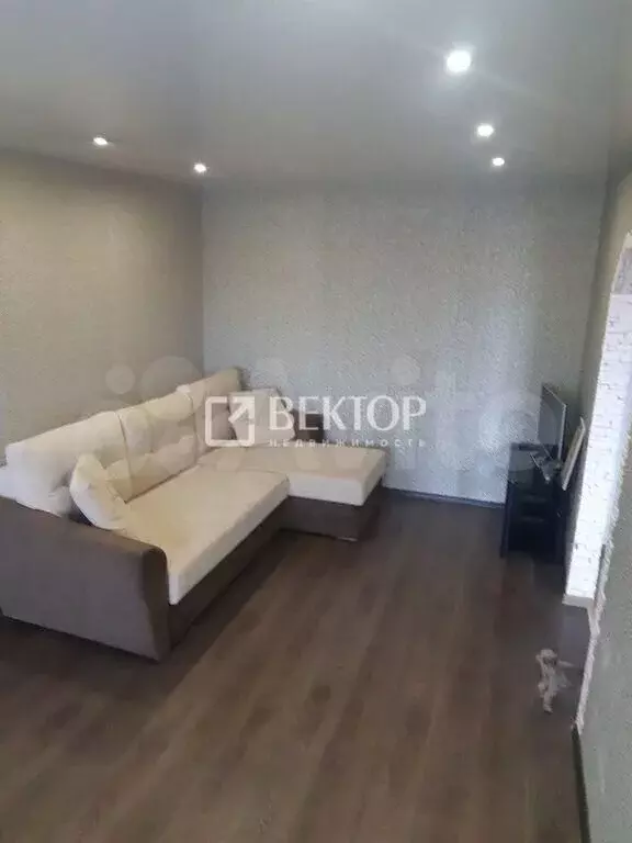 2-к. квартира, 44 м, 5/5 эт. - Фото 1