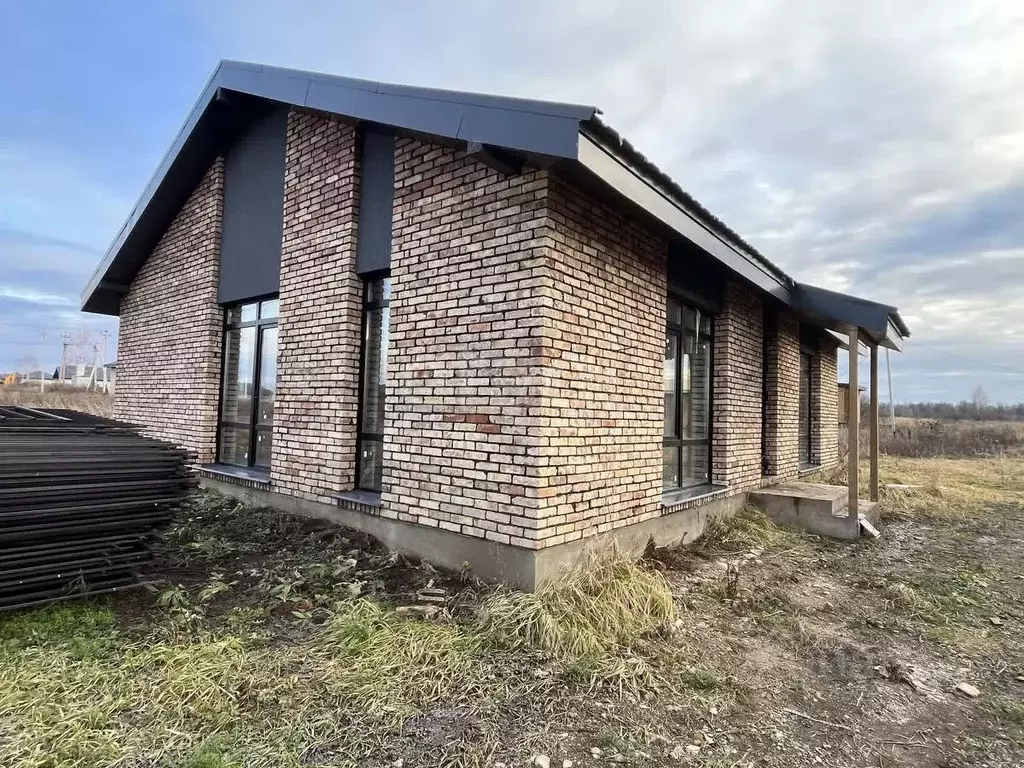 Дом в Башкортостан, Уфимский район, Русско-Юрмашский сельсовет, д. ... - Фото 1