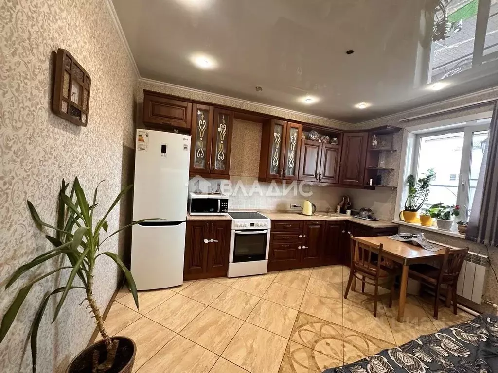 Дом в Бурятия, Улан-Удэ ул. Туманная, 21 (221 м) - Фото 2