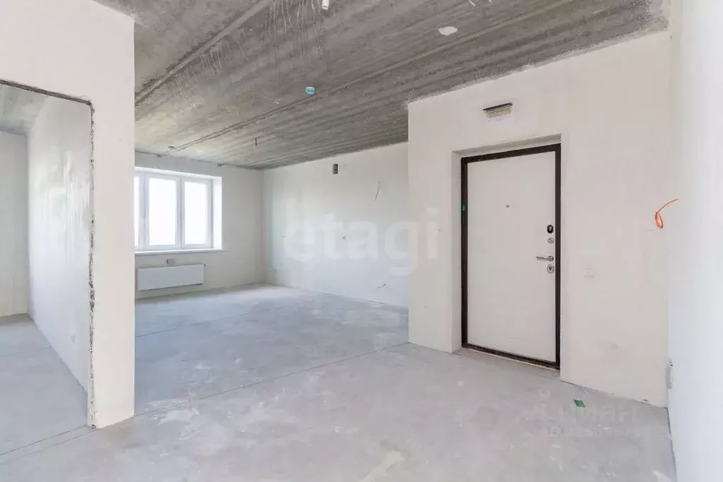 2-к кв. Тюменская область, Тюмень Новгородская ул., 22 (70.0 м) - Фото 1