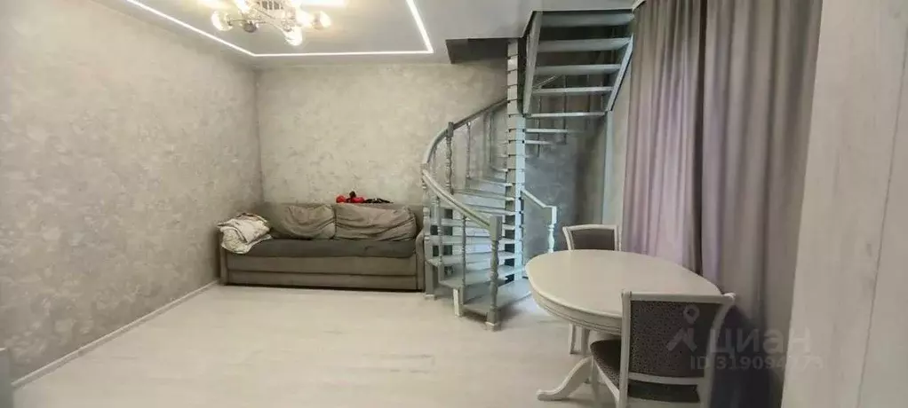 Дом в Хакасия, Усть-Абаканский район, пос. Тепличный Молодежная ул., ... - Фото 0