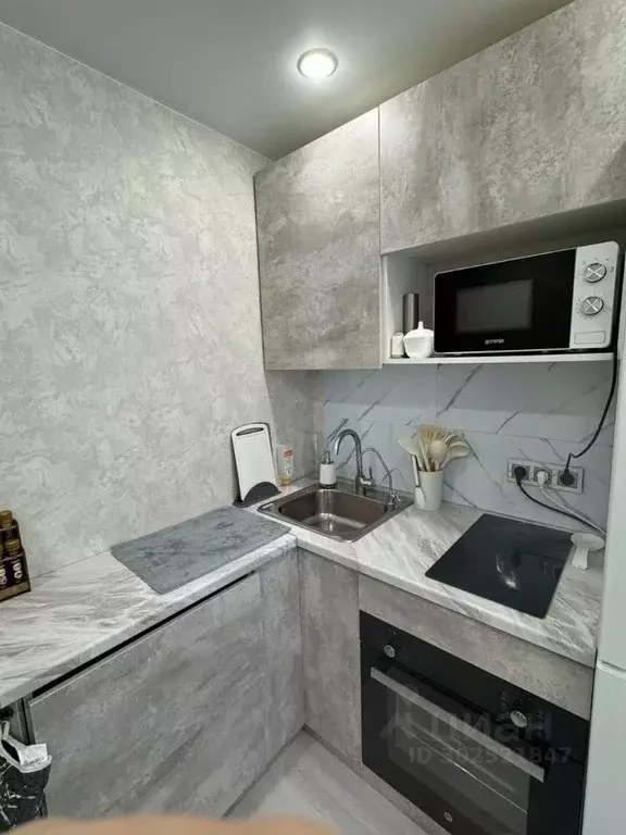1-к кв. Кемеровская область, Новокузнецк ул. Тореза, 44 (30.0 м) - Фото 1