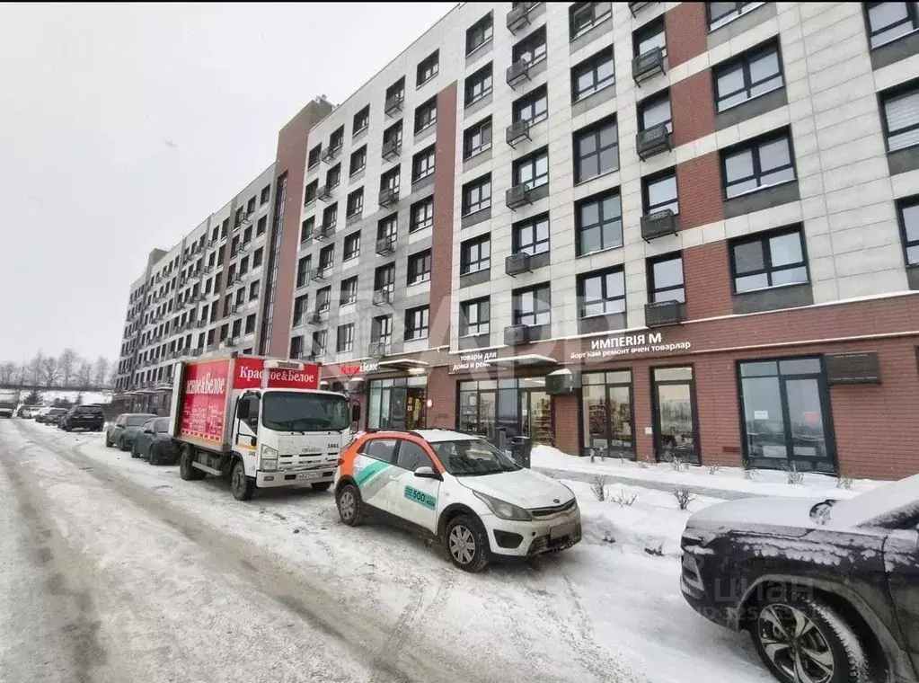 Помещение свободного назначения в Татарстан, с. Высокая Гора ул. Ирека ... - Фото 1